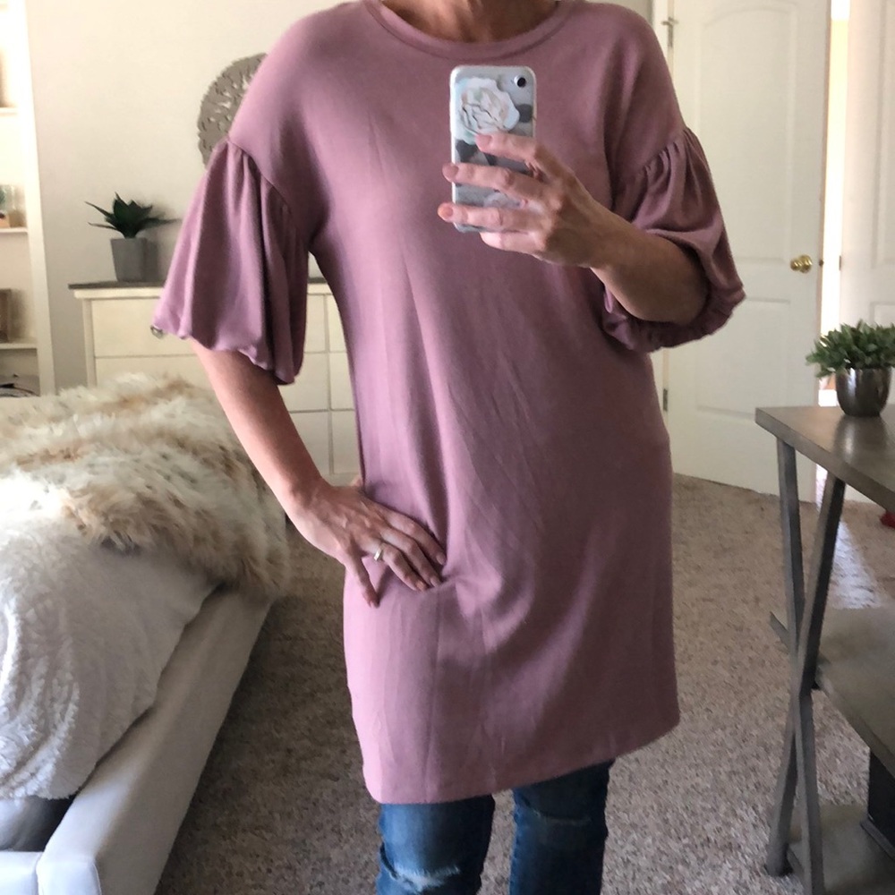 Mauve dress with poof sleeve
